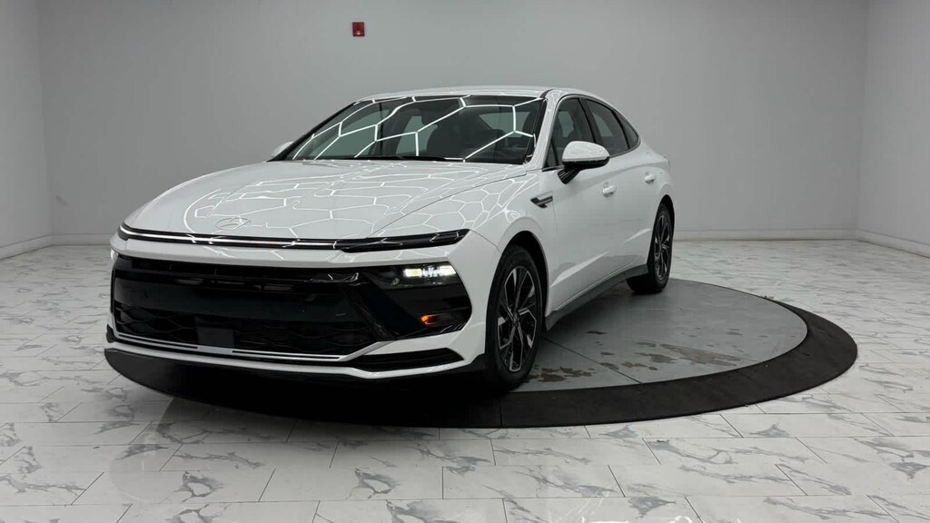 Used 2024 Hyundai Sonata SEL 2.5L FWD