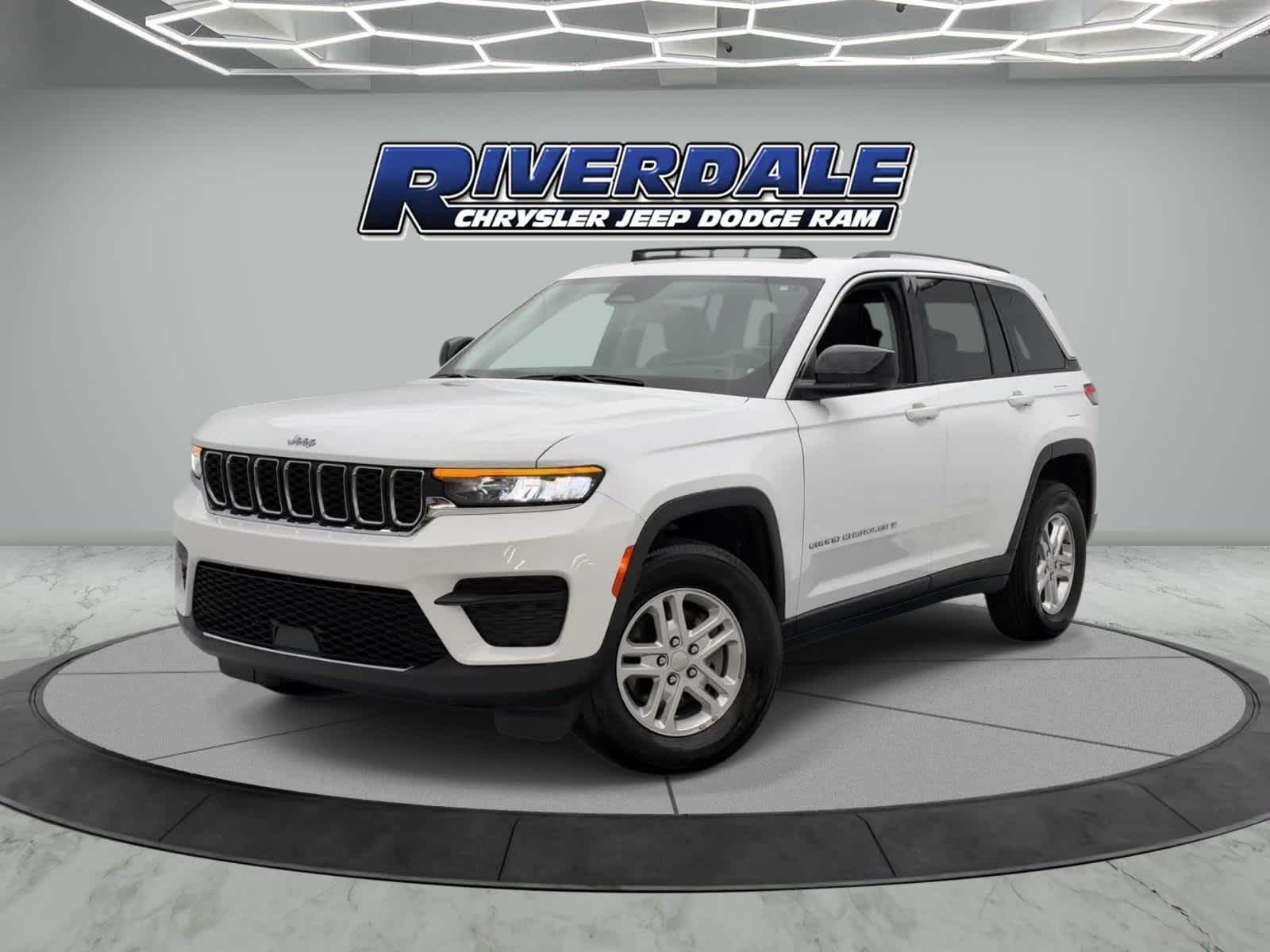 2023 Jeep Grand Cherokee Laredo
