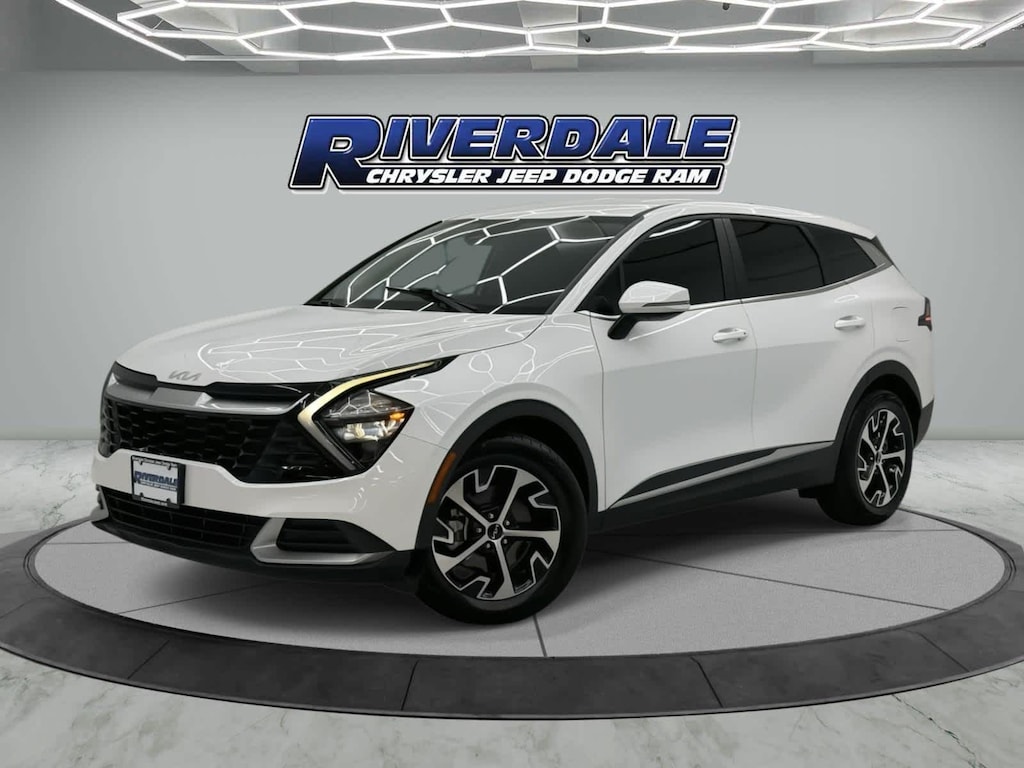 Used 2023 Kia Sportage EX FWD