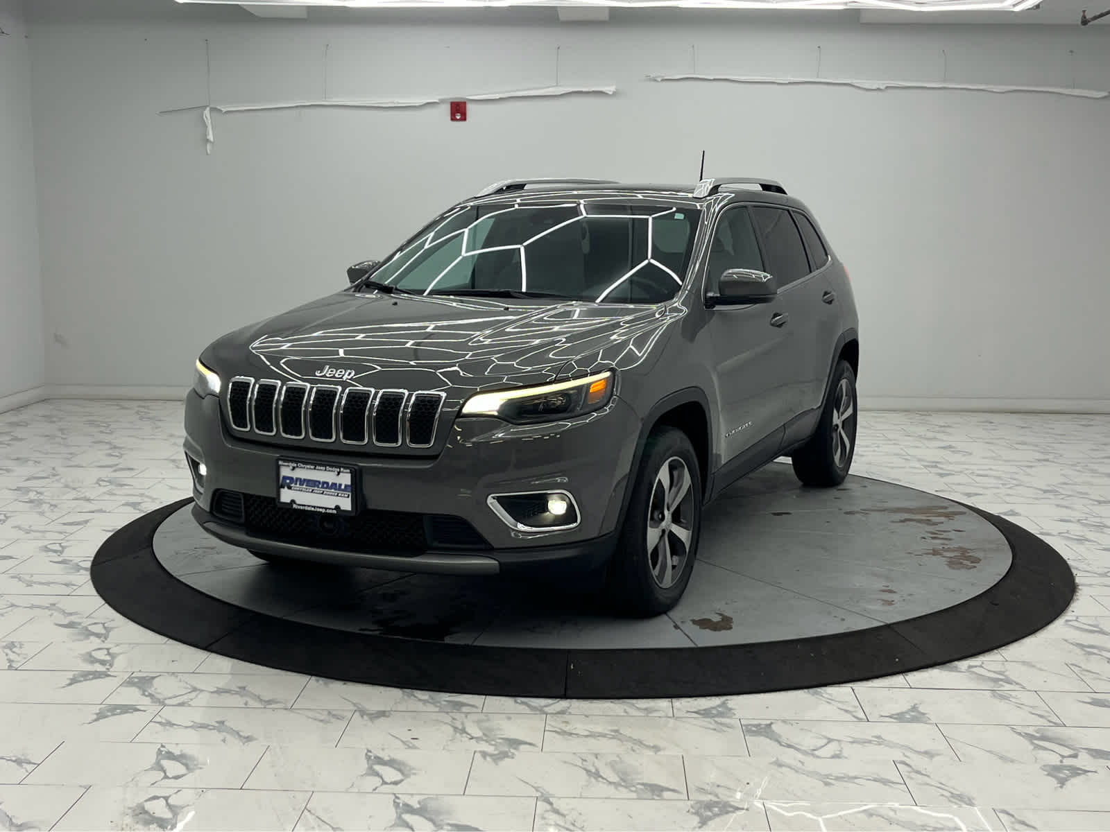 2021 Jeep Cherokee Limited photo 2