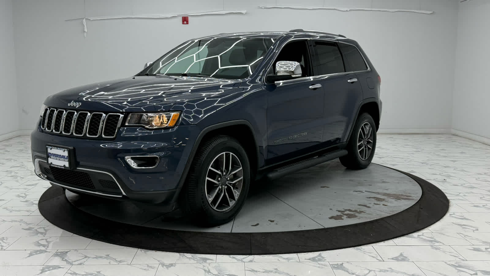 2019 Jeep Grand Cherokee Limited photo 4