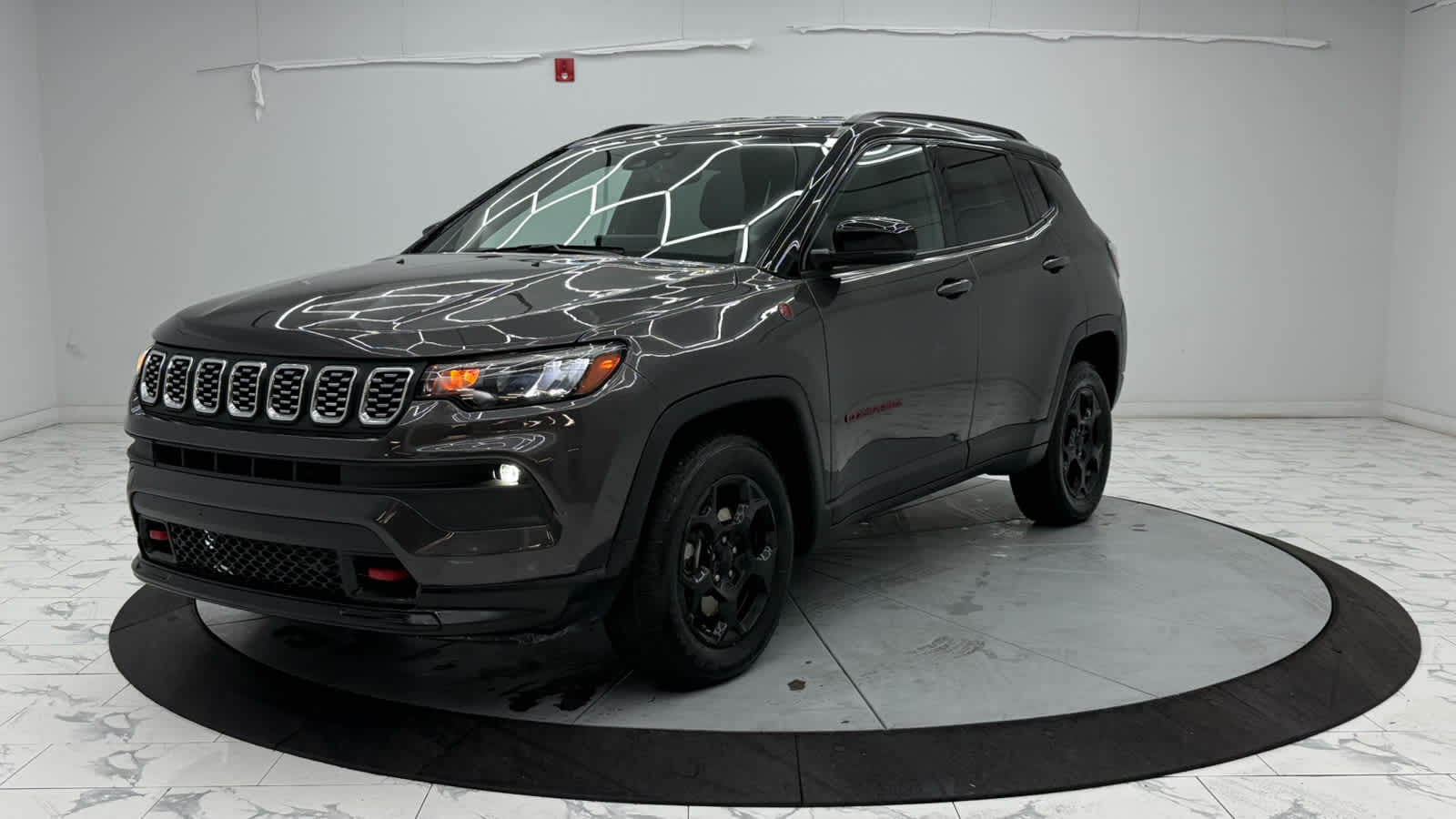 2024 Jeep Compass Trailhawk photo 4