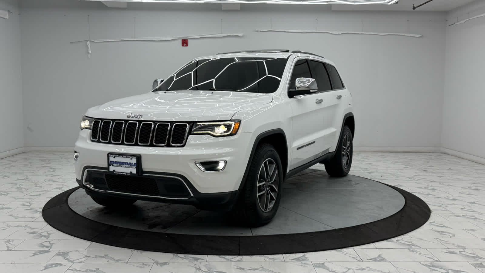 2021 Jeep Grand Cherokee Limited photo 4