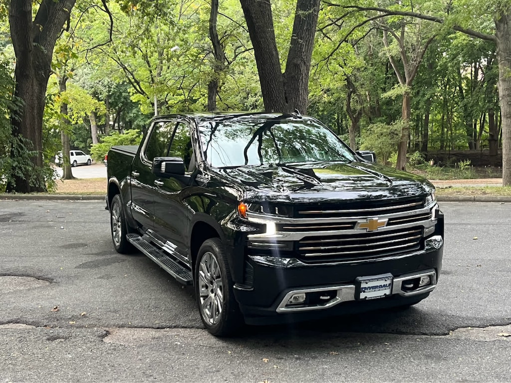 Used 2021 Chevrolet Silverado 1500 High Country 4WD Crew Cab 147 4WD Crew Cab 147