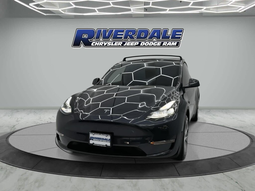 Used 2024 Tesla Model Y Long Range AWD