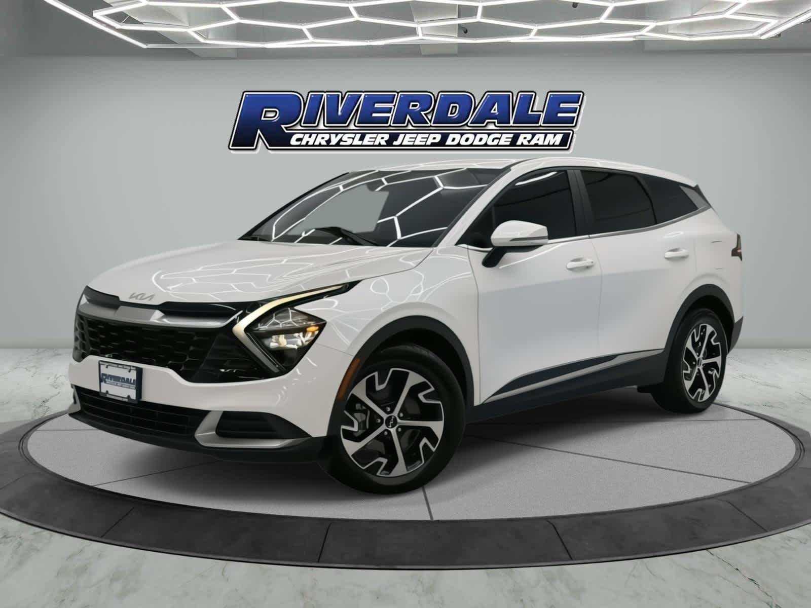 2023 Kia Sportage EX's photo