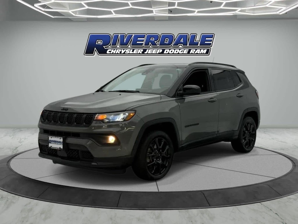 Used 2023 Jeep Compass