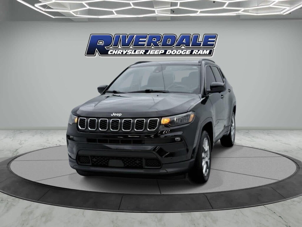 Used 2024 Jeep Compass