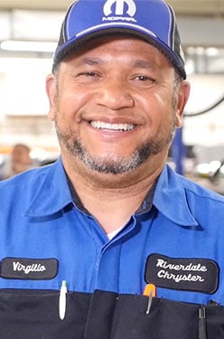 Staff member Virglio Arias from ID_b0018c079ace