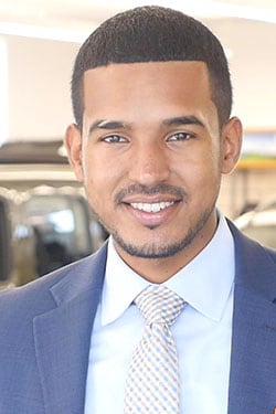 Staff member Sebastian Taveras from ID_5e9c7e59615d