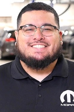 Staff member Albert Pico from ID_b0018c079ace