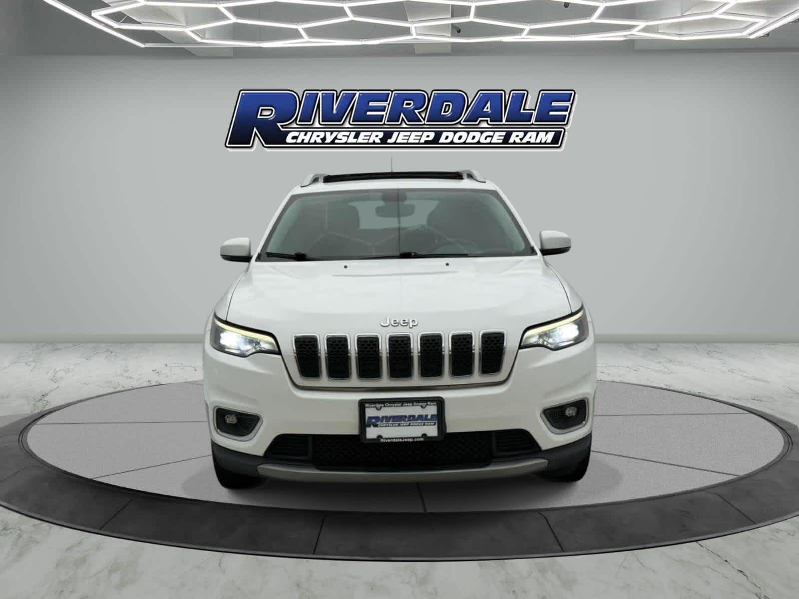 Used 2019 Jeep Cherokee Limited with VIN 1C4PJMDX8KD407389 for sale in Bronx, NY