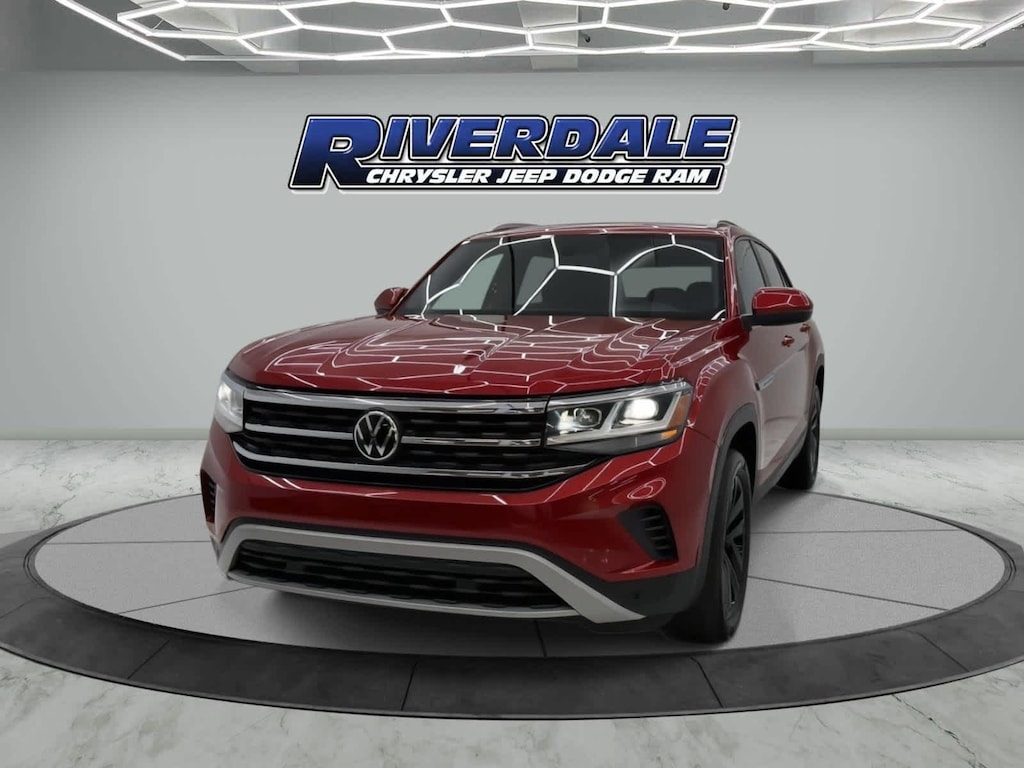 Used 2021 Volkswagen Atlas Cross Sport 3.6L V6 SE w/Technology