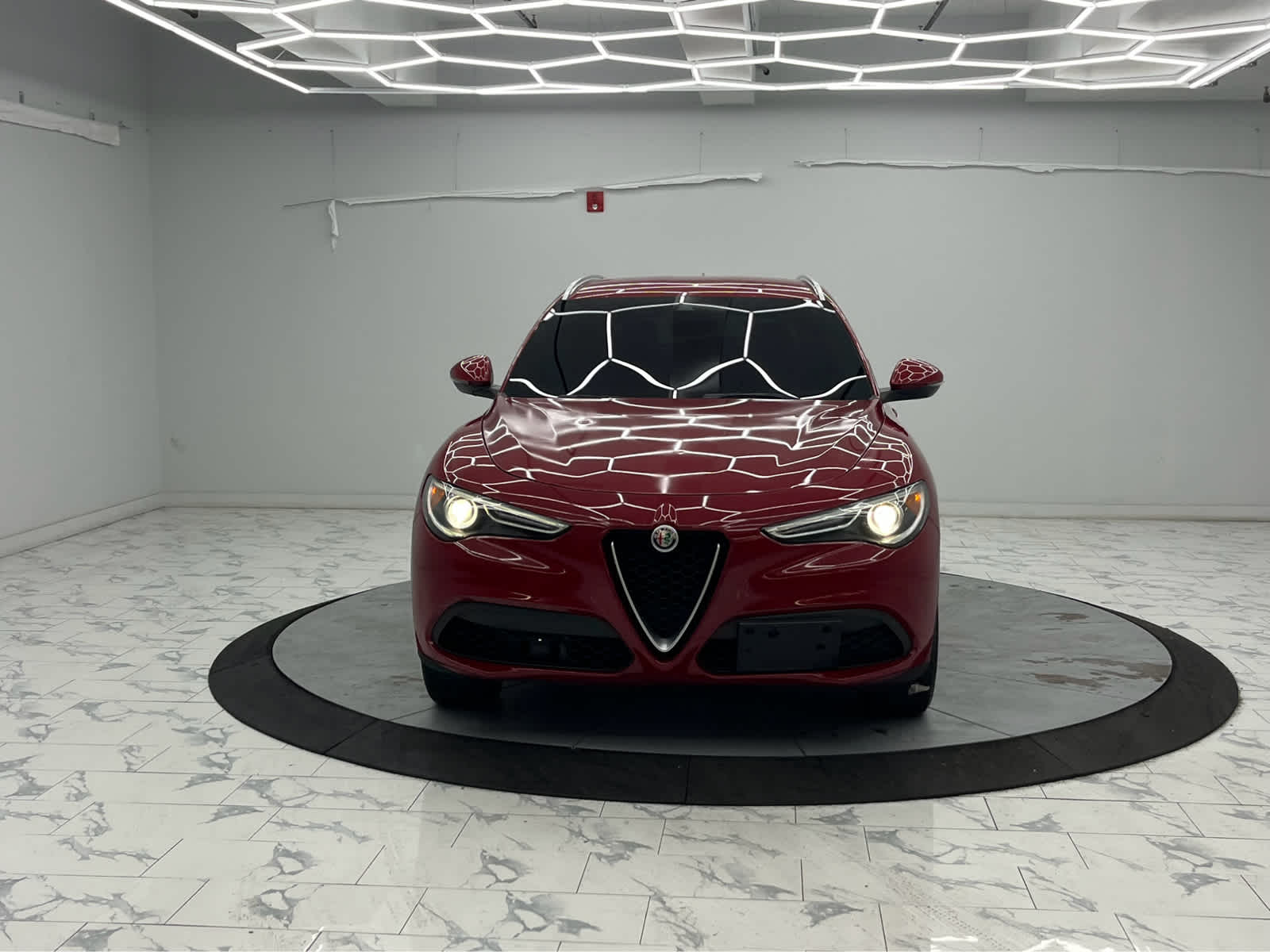 2018 Alfa Romeo Stelvio Q4 photo 4