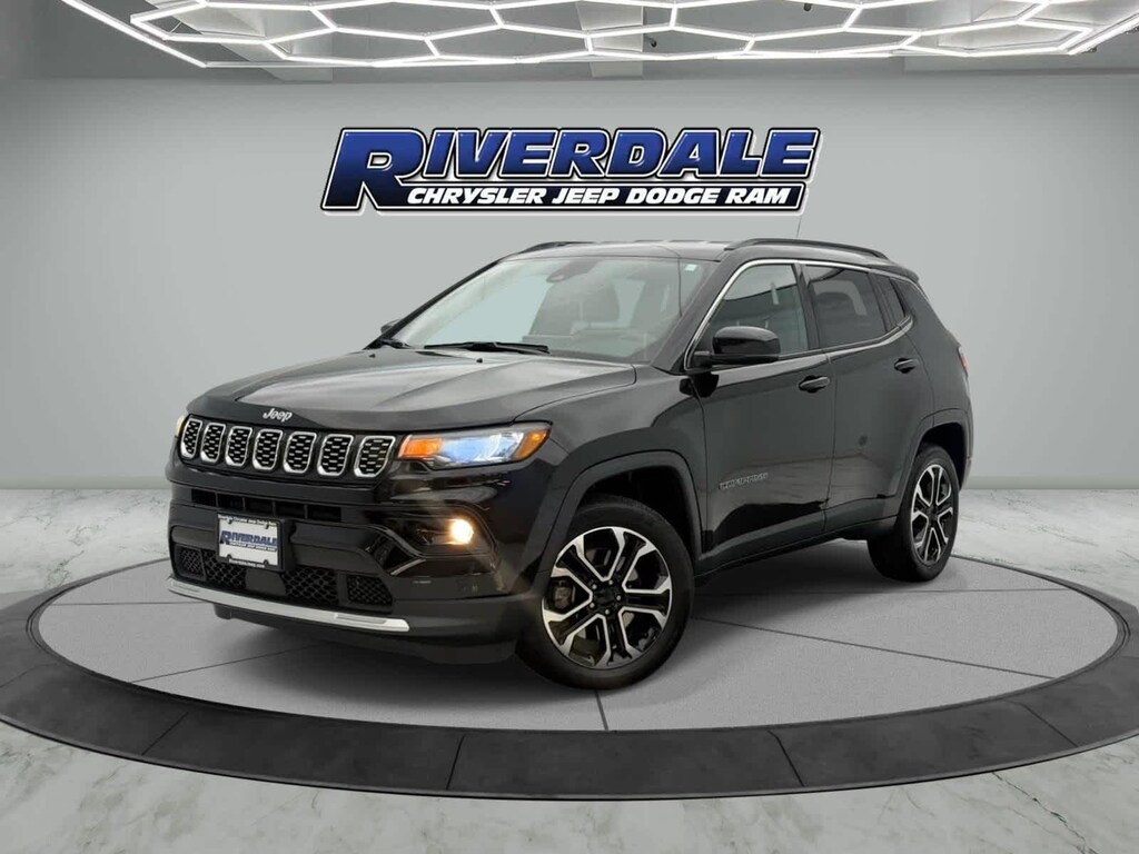 Used 2024 Jeep Compass