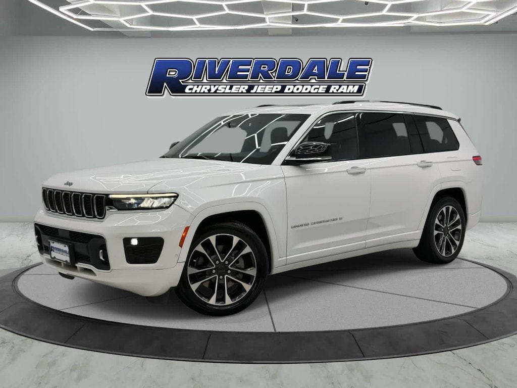 Used 2022 Jeep Grand Cherokee L Overland 4x4