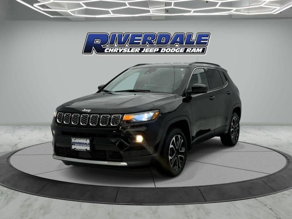 Used 2024 Jeep Compass