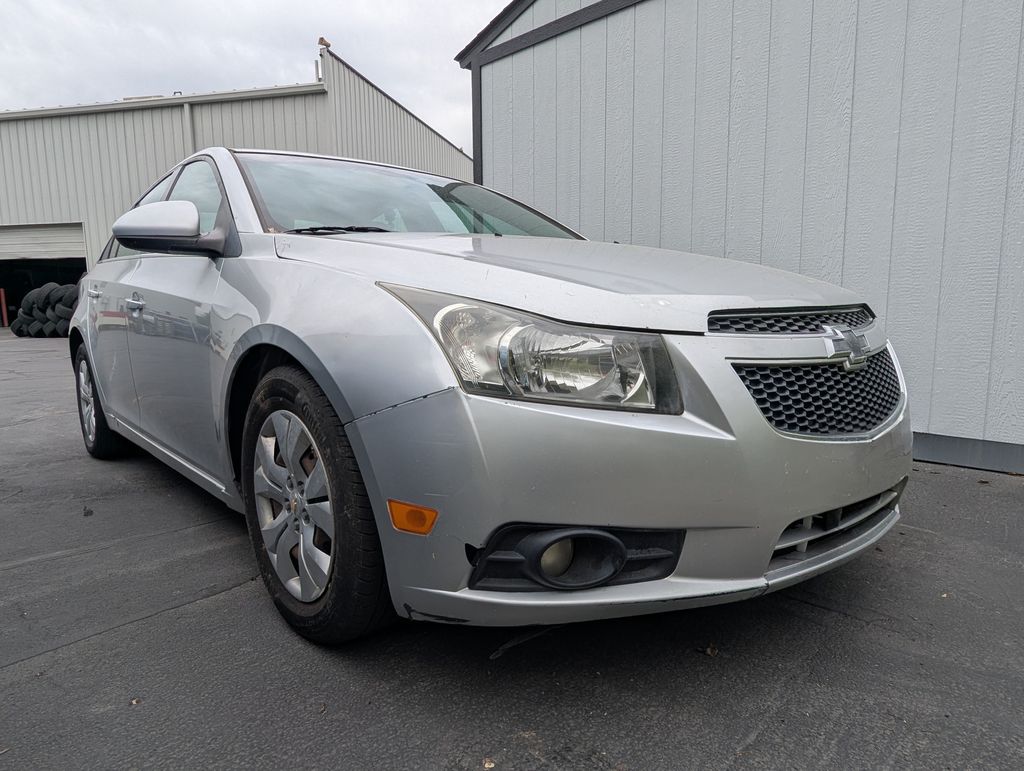 2012 Chevrolet Cruze 4-Door Sedan 2LS's photo