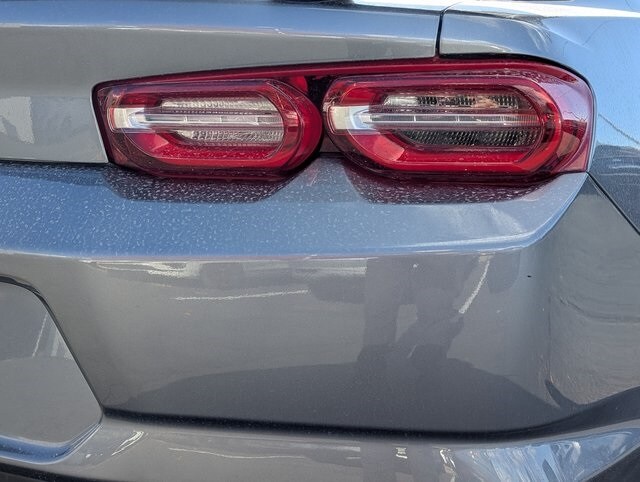 2019 Chevrolet Camaro 1LT photo 4