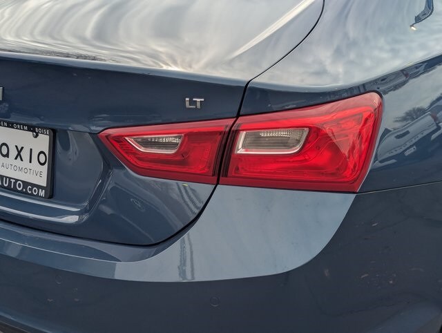 2024 Chevrolet Malibu 1LT photo 3