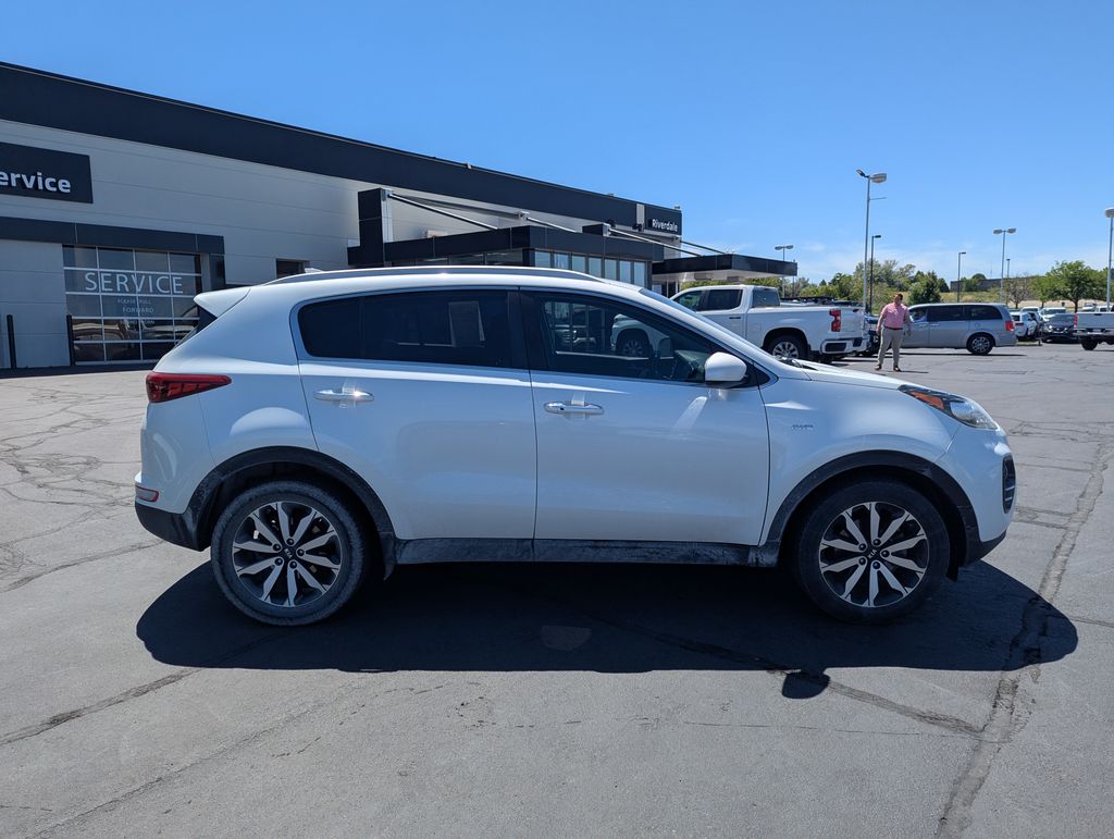 Used 2017 Kia Sportage EX with VIN KNDPNCAC0H7184840 for sale in Riverdale, UT