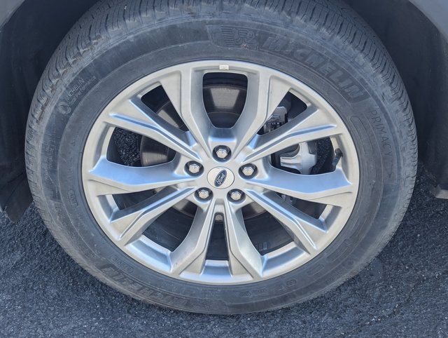 2023 Ford Explorer Limited - Photo 12