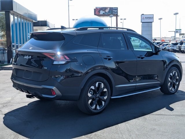 2023 Kia Sportage Plug-In Hybrid X-Line photo 3