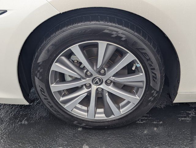 2021 Lexus ES Hybrid 300h - Photo 12