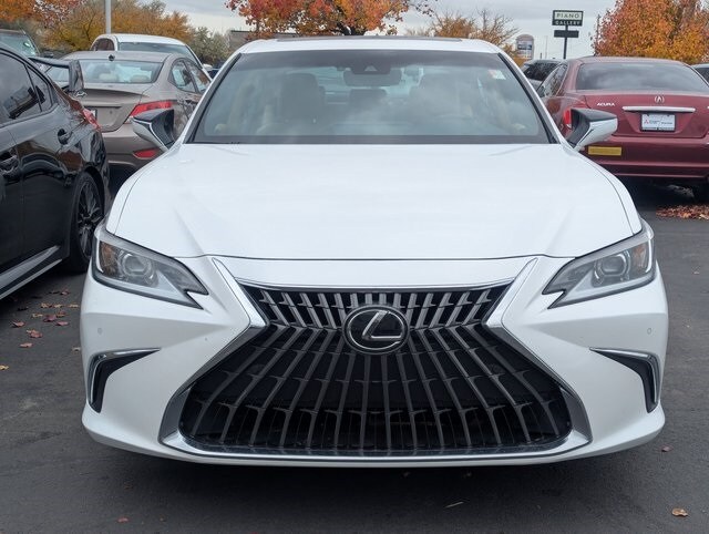 2024 Lexus ES 350 Premium photo 2