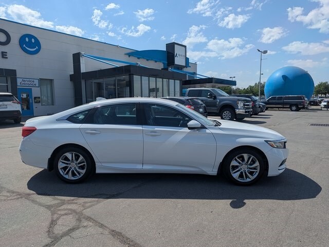 2018 Honda Accord LX photo 2