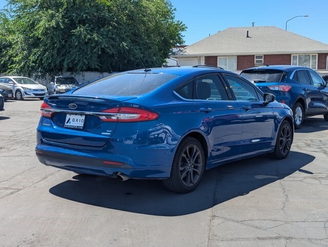 2018 Ford Fusion SE photo 3
