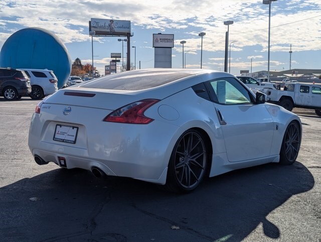 2014 Nissan 370Z Base photo 3