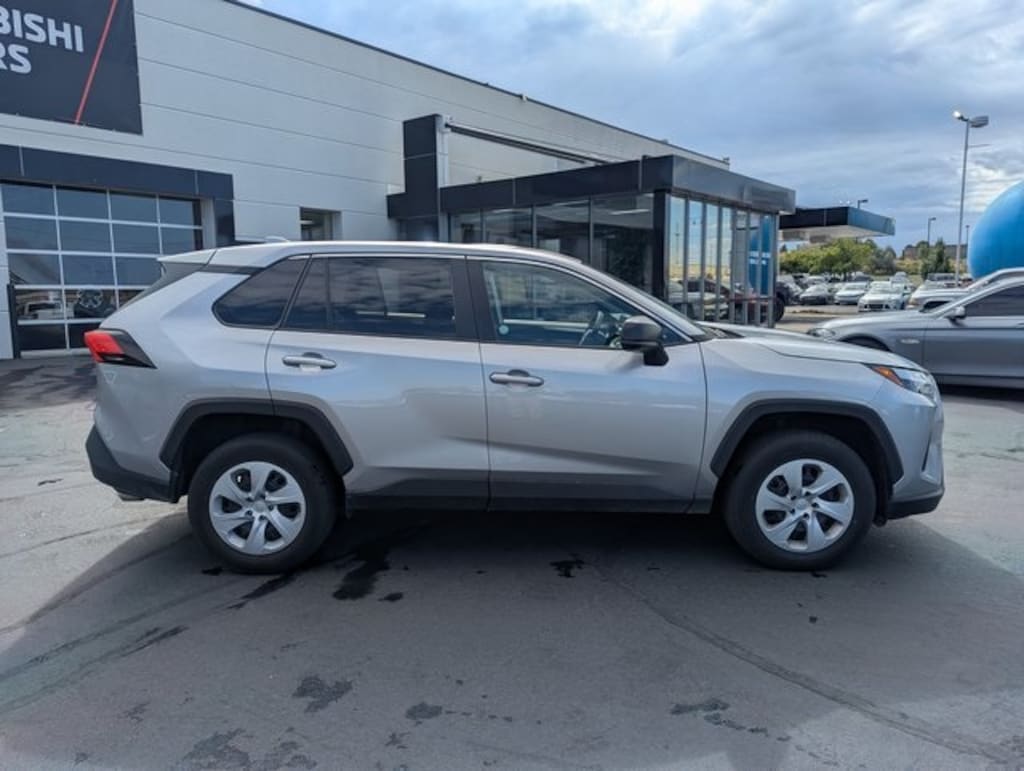 Used 2024 Toyota RAV4 LE SUV