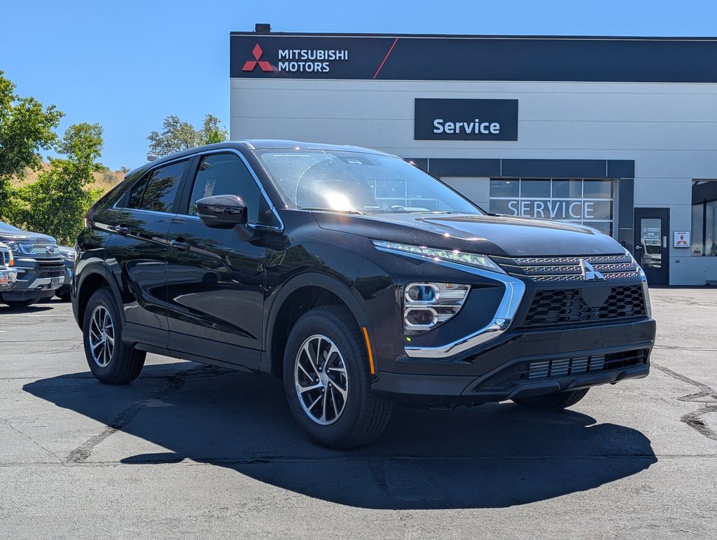 2026 Mitsubishi Eclipse Cross ES S-AWC's photo
