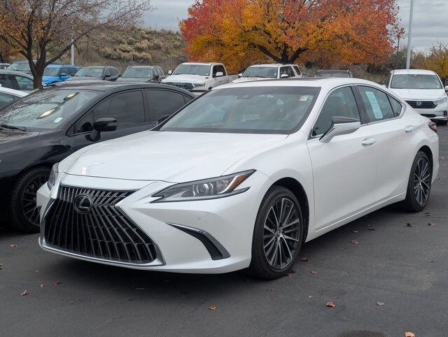 2024 Lexus ES 350 Premium photo 3