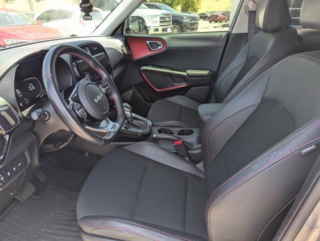 2023 Kia Soul GT-Line - Photo 23