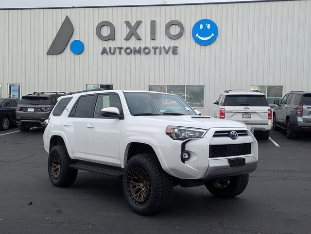 2024 Toyota 4Runner TRD Off-Road's photo
