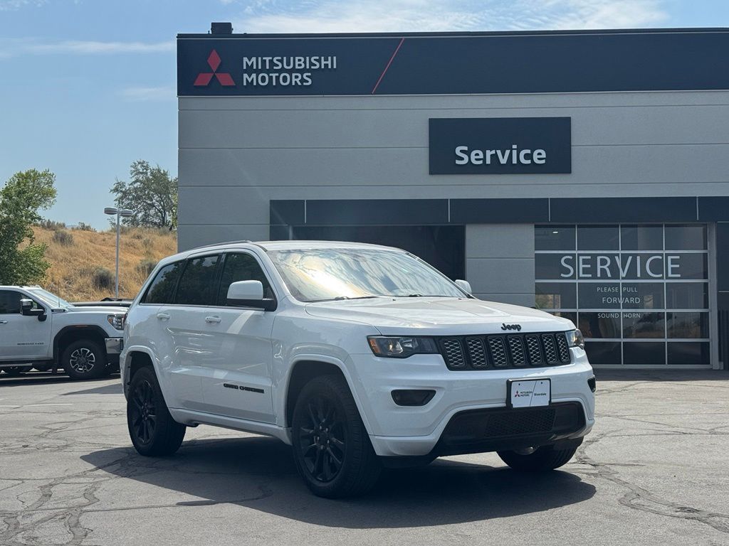 2020 Jeep Grand Cherokee