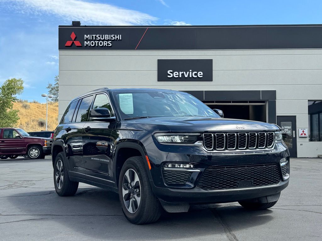 2024 Jeep Grand Cherokee 4xe Base SUV