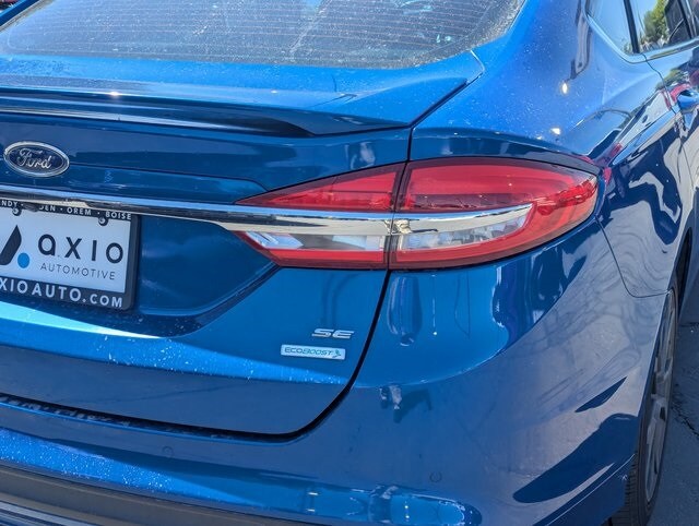 2018 Ford Fusion SE photo 4