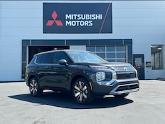 2025 Mitsubishi Outlander SE SUV