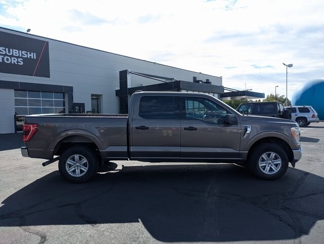 2022 Ford F-150 XLT photo 2