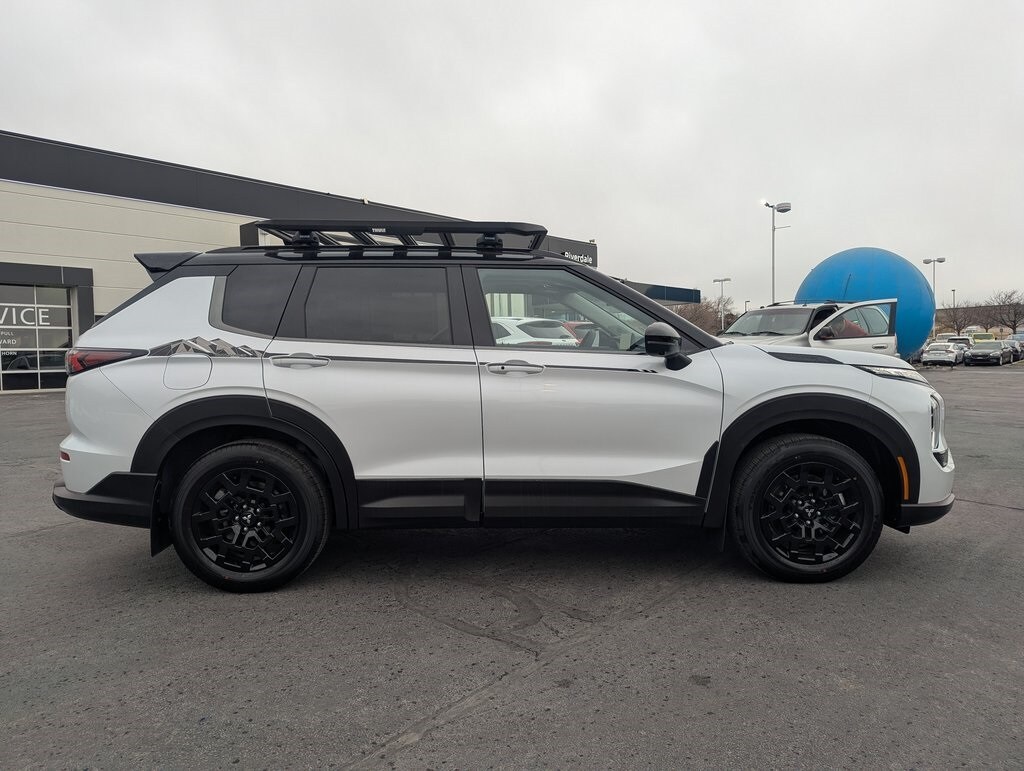 New 2026 Mitsubishi Outlander SUV