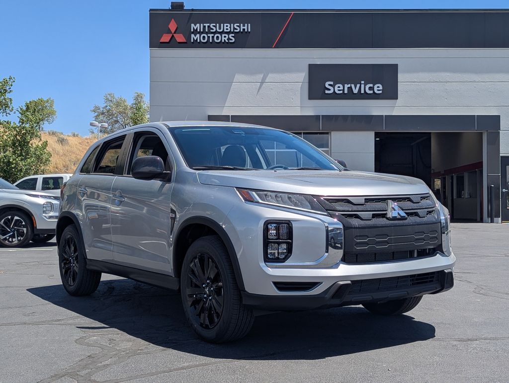 2026 Mitsubishi Outlander Sport 2.0 LE AWC CVT's photo