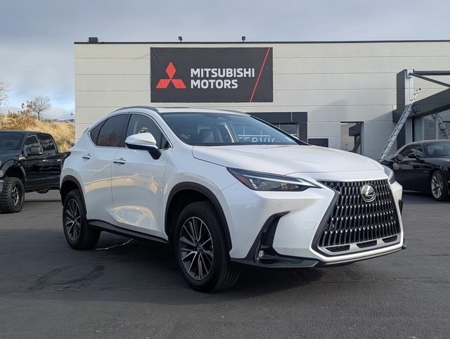 2025 Lexus NX 350's photo