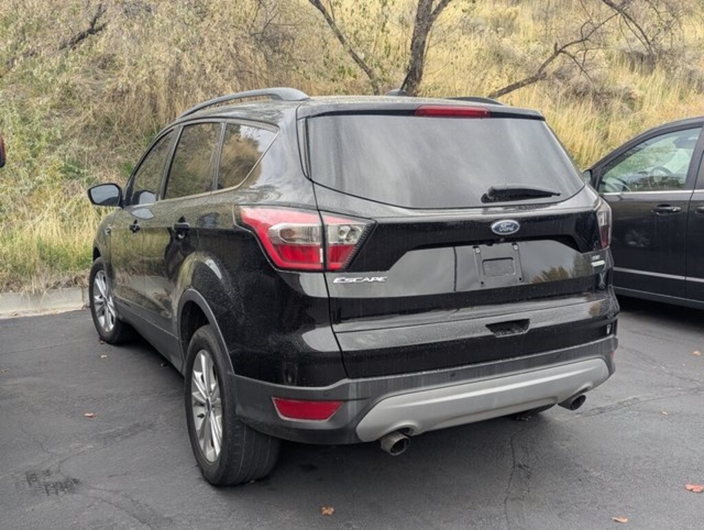 Used 2017 Ford Escape SE SUV