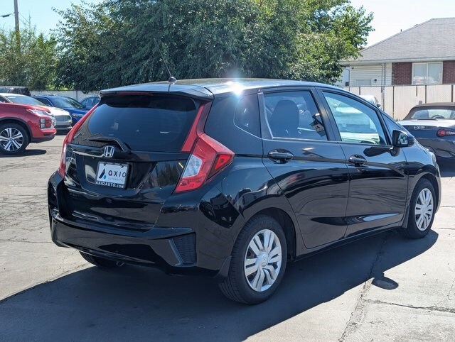 2015 Honda Fit LX photo 3