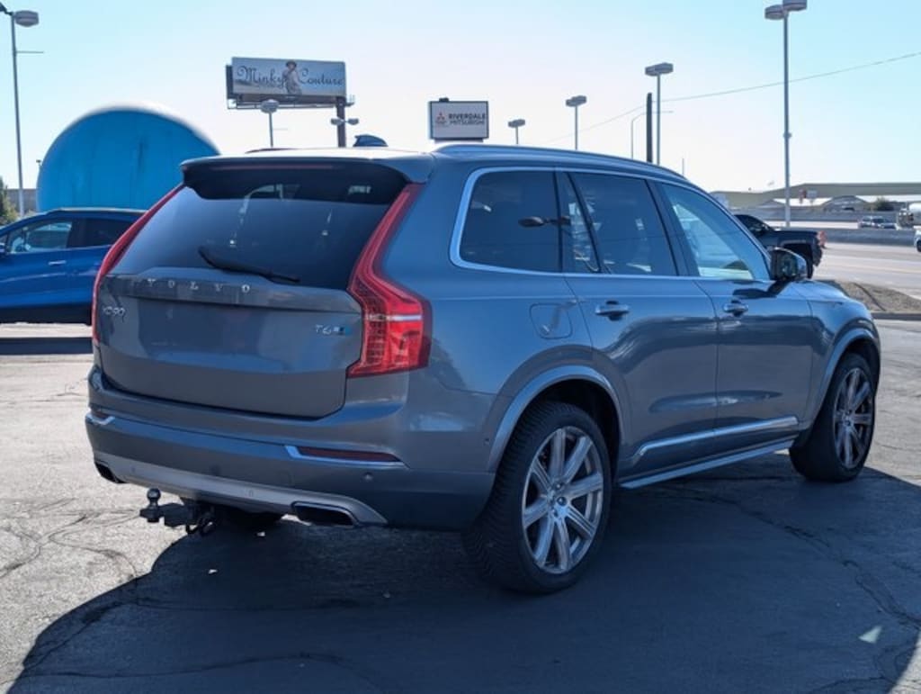 Used 2016 Volvo XC90  SUV