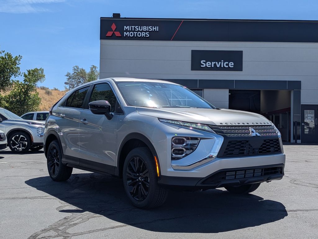 2026 Mitsubishi Eclipse Cross LE S-AWC's photo