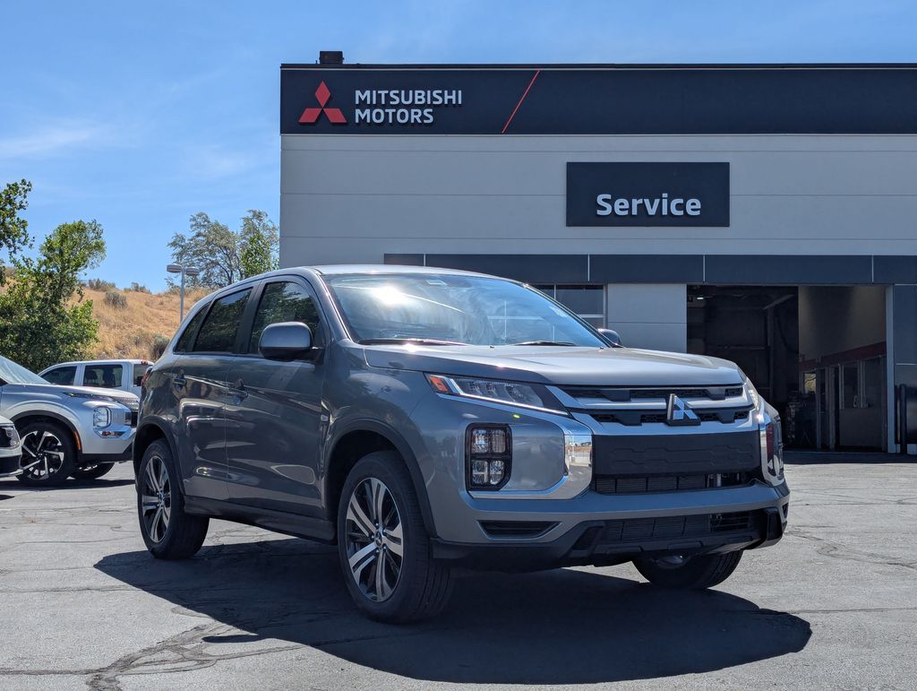 2026 Mitsubishi Outlander Sport 2.0 ES AWC CVT's photo